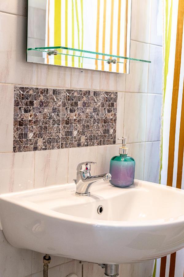 Ritsinia Apartments Айгио Екстериор снимка