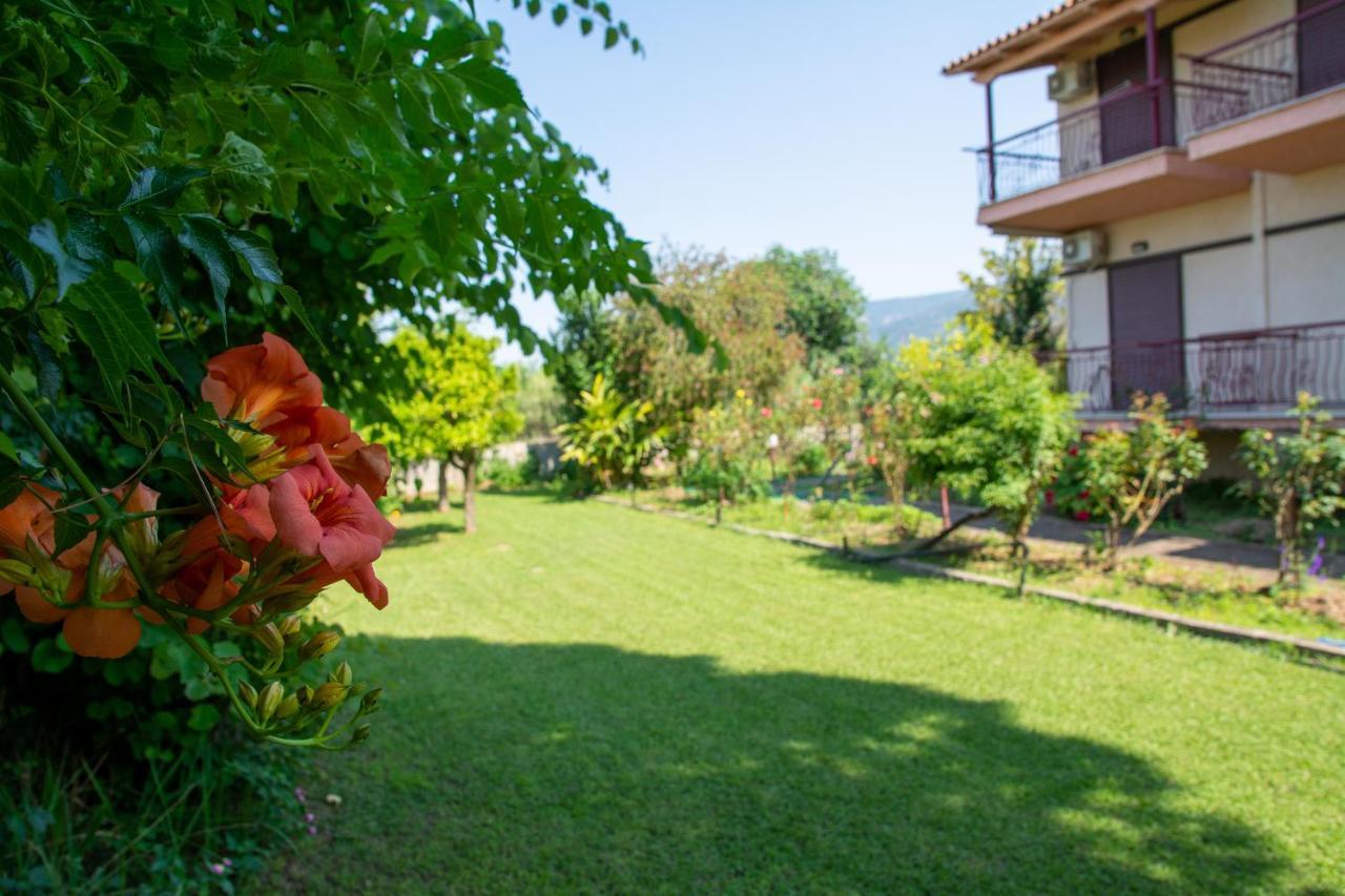 Ritsinia Apartments Айгио Екстериор снимка