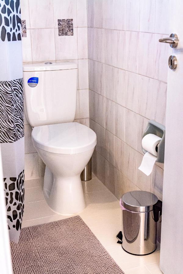 Ritsinia Apartments Айгио Екстериор снимка